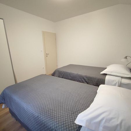 Apartment Soric Trogir Exterior foto